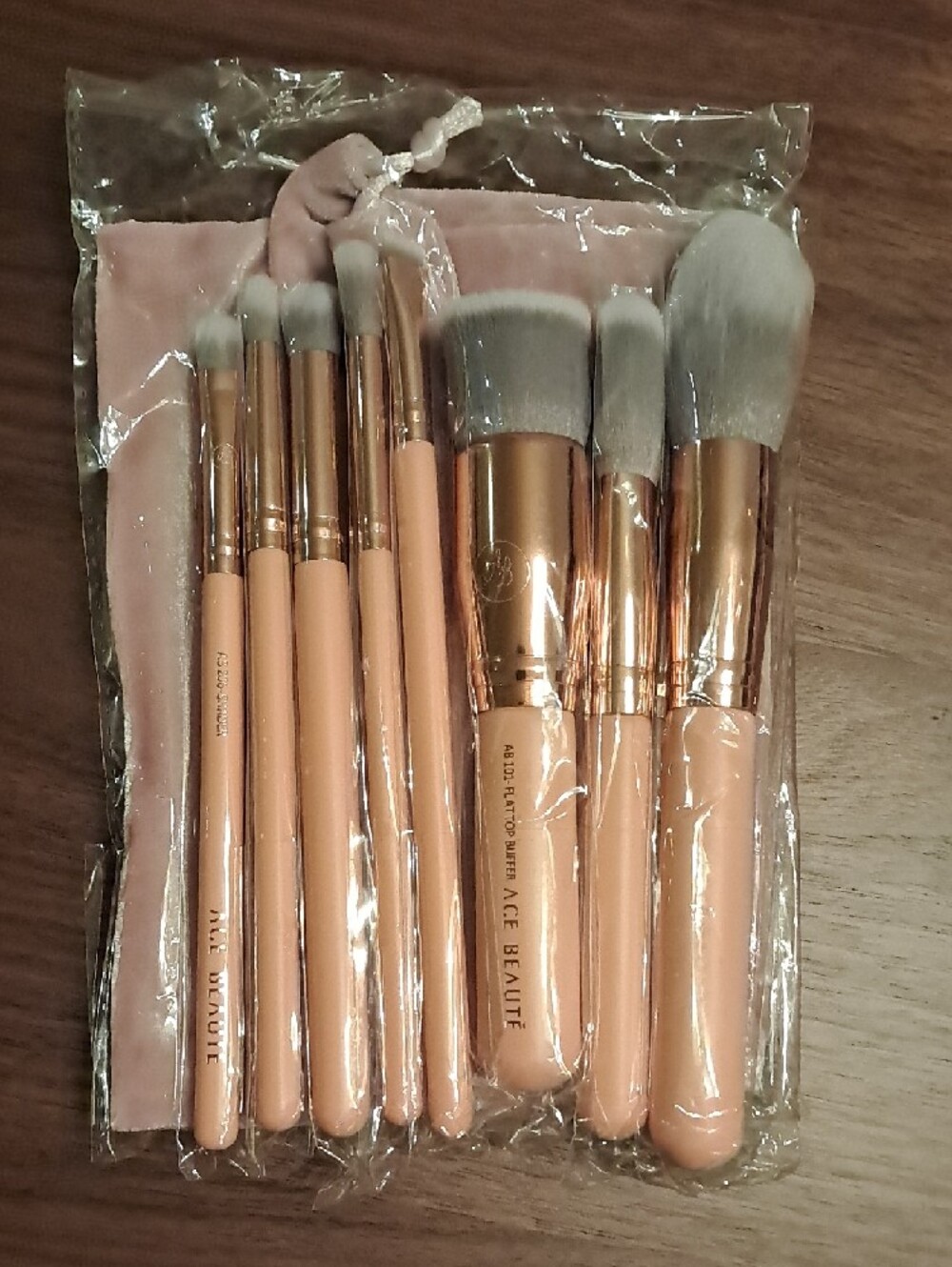 Beauty Bundle - Picture 3 of 11